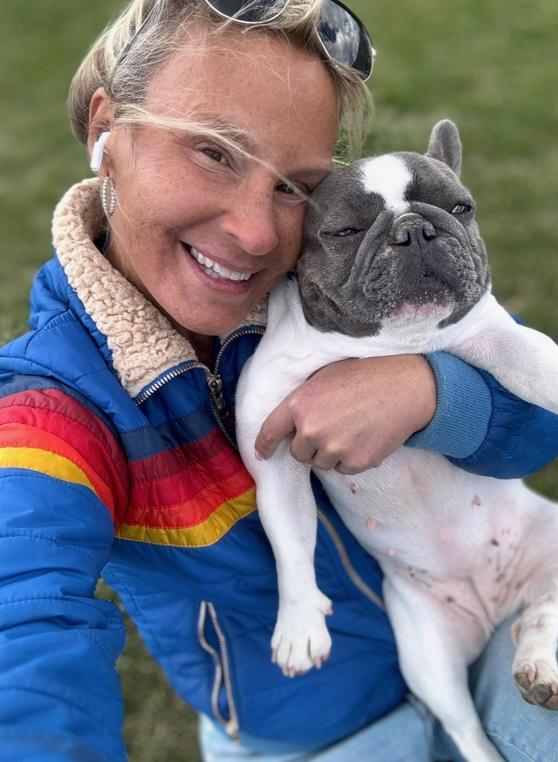 Sarah Love, energy healer and transformation guide